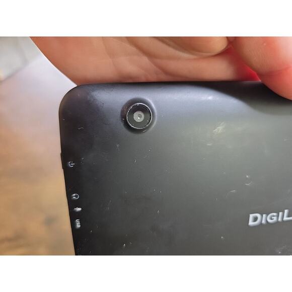 DigiLand DL701Q 7" Android Tablet – 8GB – Wi-Fi – Black - Picture 15 of 16